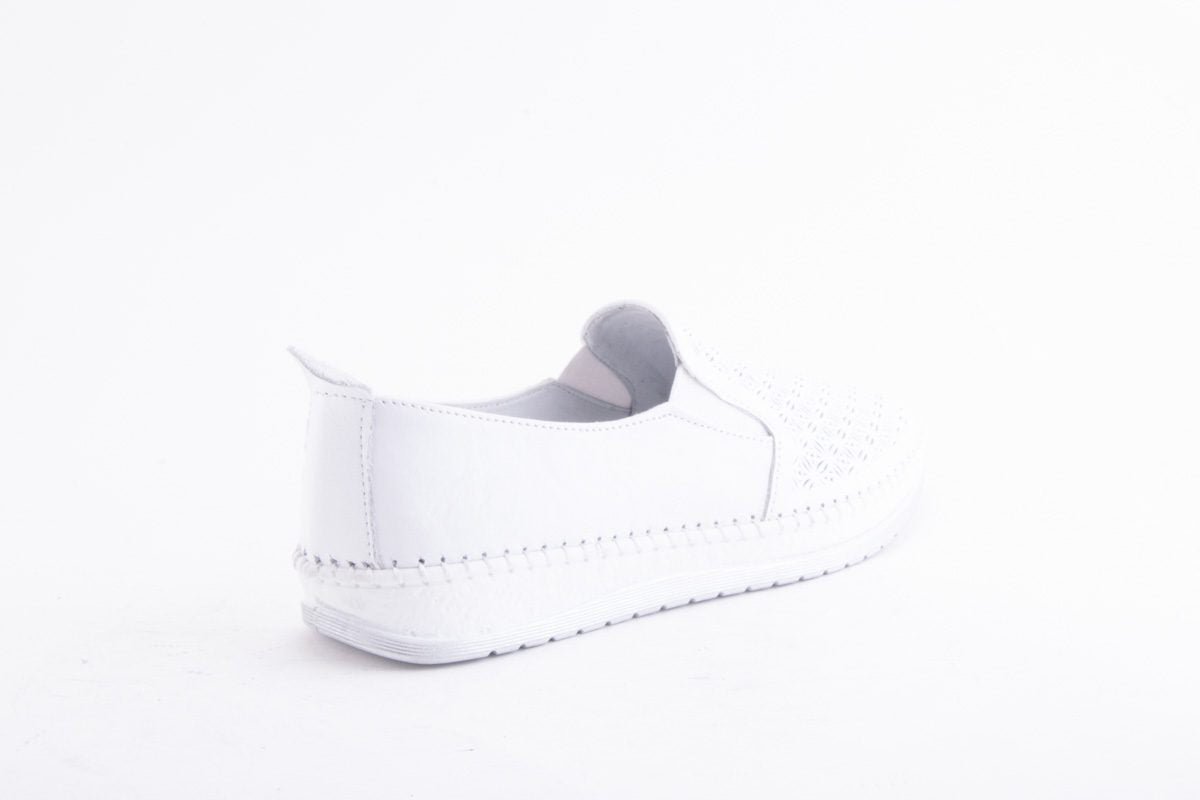 '-amely.ro-Claudio Casini-Pantofi Dama Piele Naturala De Vitel Claudio Casini Cart 109 /Alb